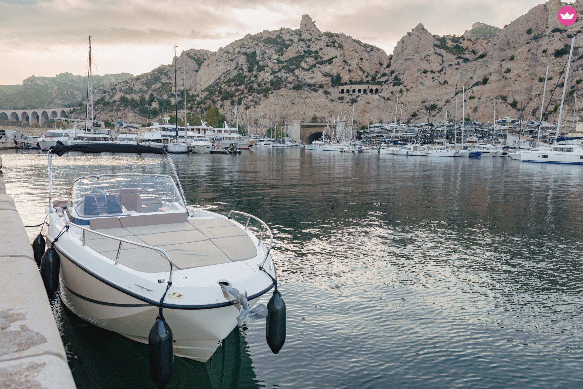 Bateau à moteur Quicksilver 755 Sundeck 225cv 8