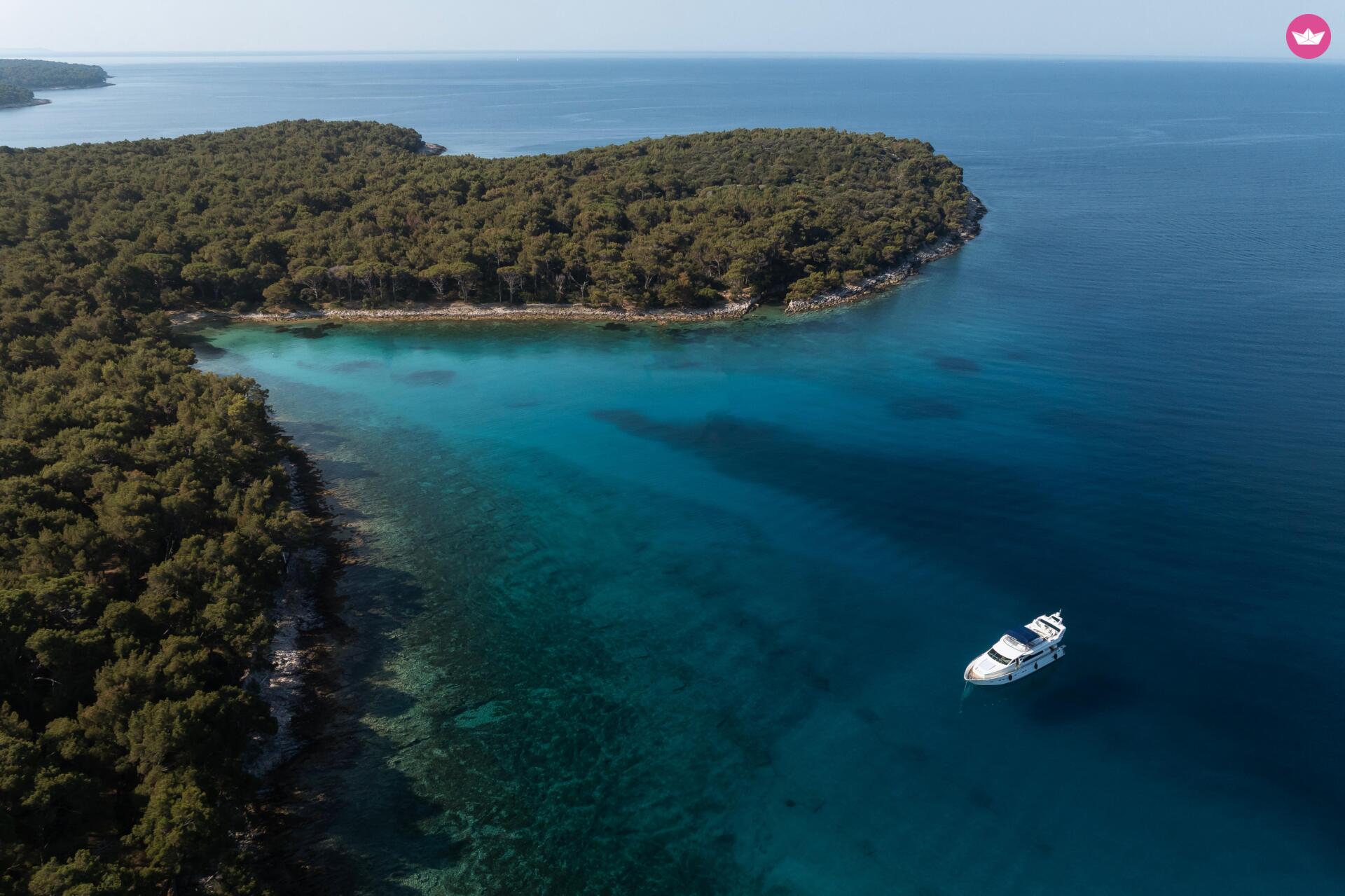 Yacht Elegance / Horizon 70 2800cv 3