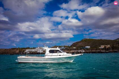 Location Bateau à moteur Kreta Mare Cruiser Santorin