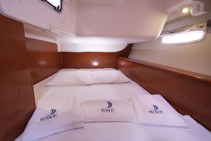 Verhuur Zeilboot Bénéteau Oceanis 40 Göcek