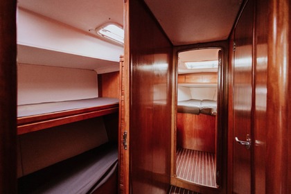 Velero Iorana – Un hogar flotante lleno de historias