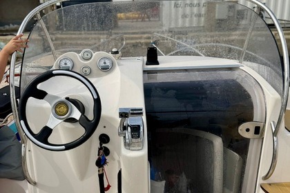 Miete Motorboot Quicksilver 635 Commander Saint-Cyprien Plage