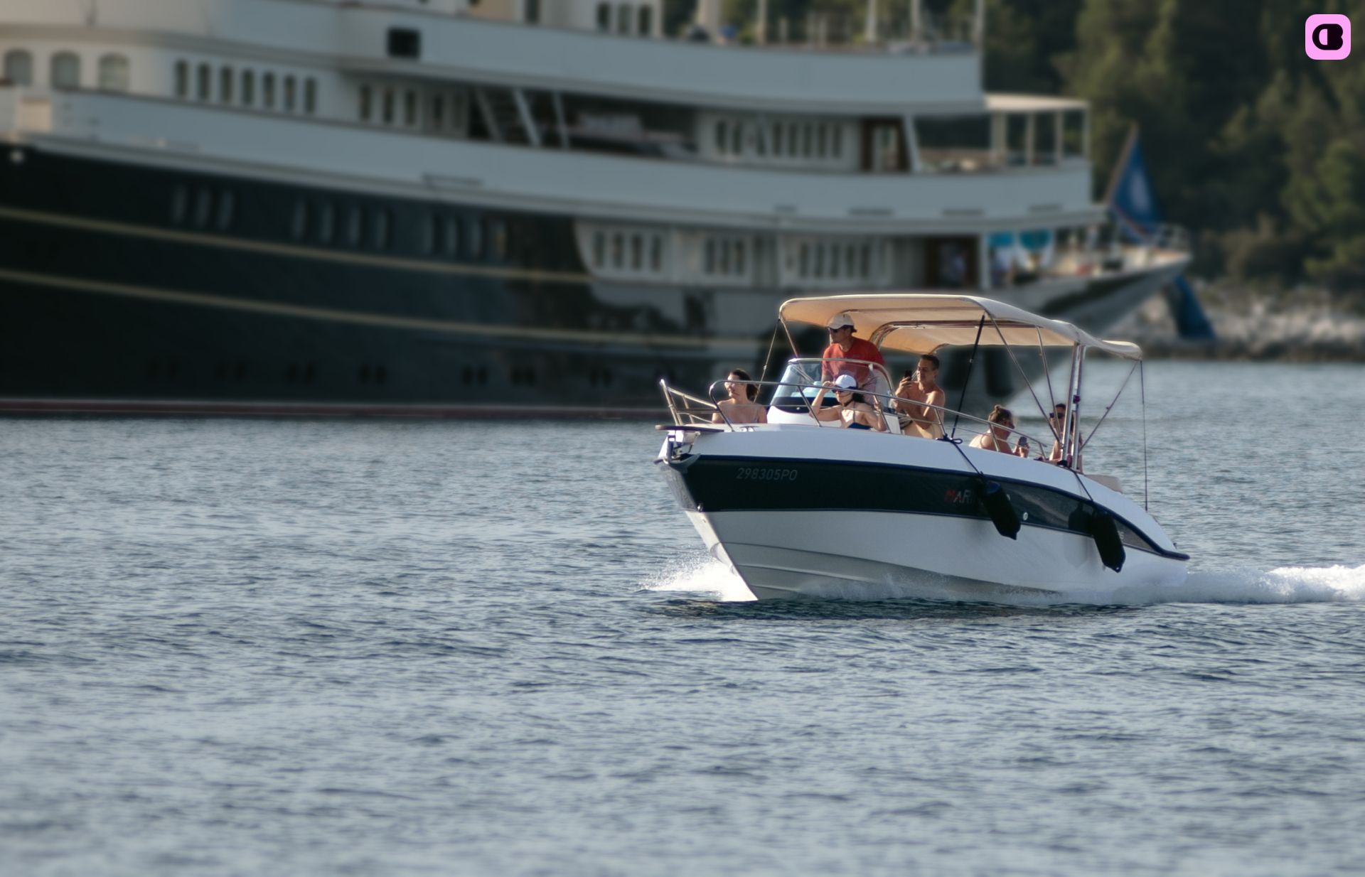 Bateau à moteur Marinello Eden 26 200cv 7