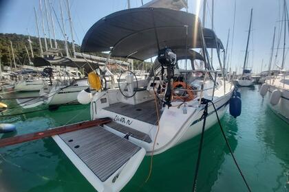 Charter Sailboat Bavaria Yachtbau Bavaria Cruiser 41 - 3 cab. Marina Spinut