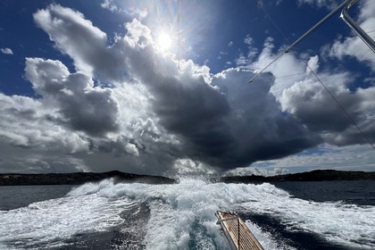 Fishing Charter, Day Charter or Sunset Cruise aboard refitted Cabo HTX44