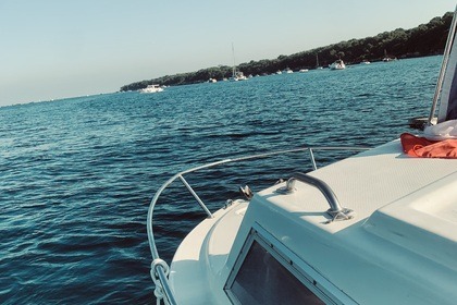 Location Bateau à moteur Rocca SUPER-MISTRAL Golfe Juan