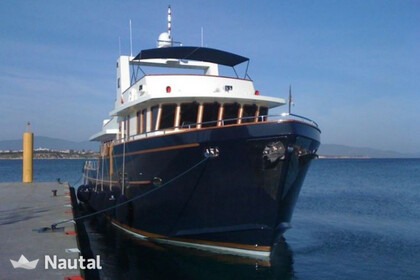 Rental Motor yacht Custom 23 Bodrum