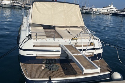 Pershing 40