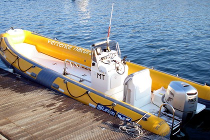 Hyra båt RIB-båt Bwa Super Dive Sesimbra