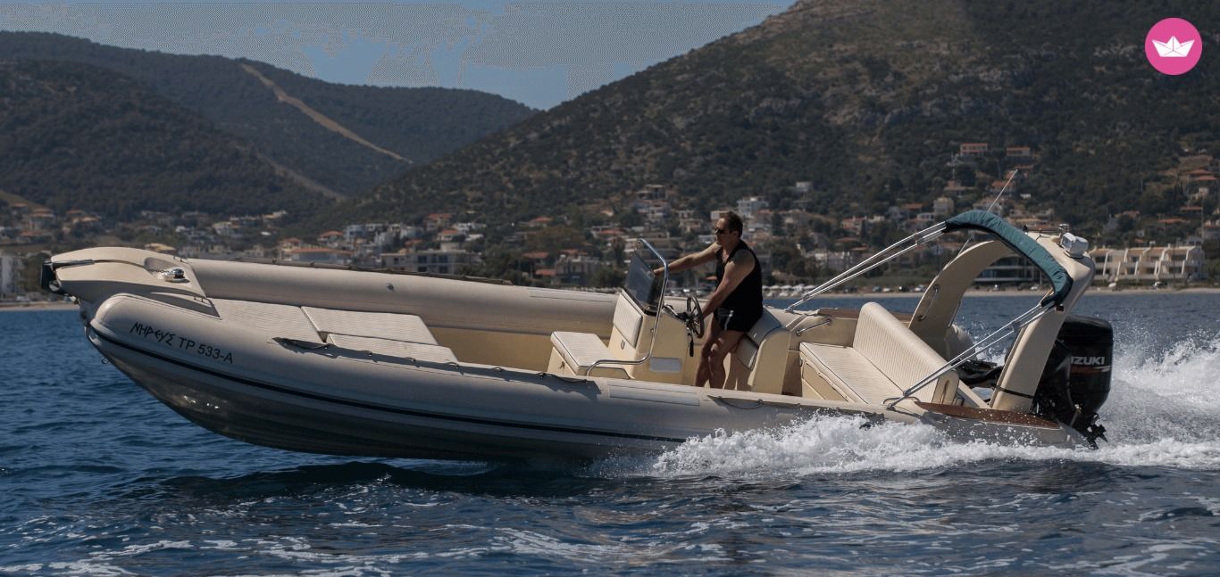 Mostro Corvette 780 in Porto Rafti for hire