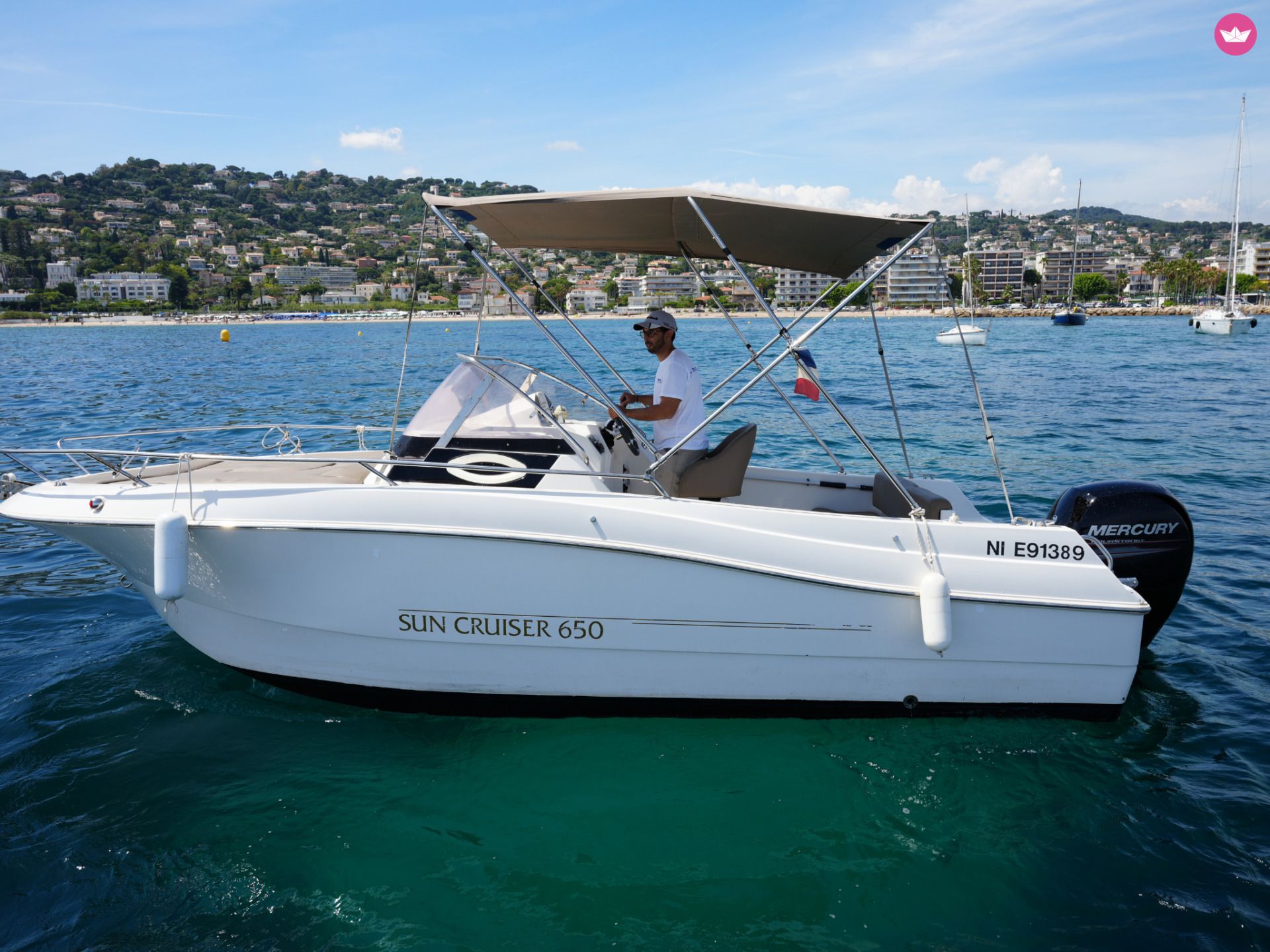 Bateau à moteur PACIFIC CRAFT sun cruiser 650 150cv
