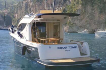 Hire Motorboat Sessa Marine Dorado Nice