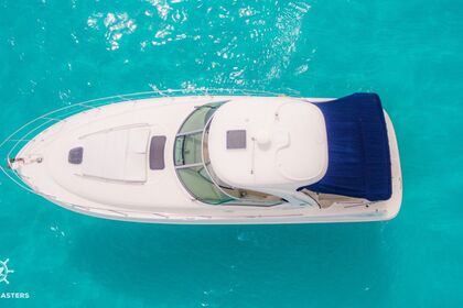 Hire Motorboat Sunseeker 44 Camargue Cancún