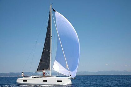 Charter Sailboat Bavaria Yachtbau Bavaria C38 Palma de Mallorca