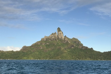 Bora Private Tour Catmaran