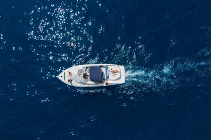 Miete Motorboot Cranchi Sport 27 Amalfi