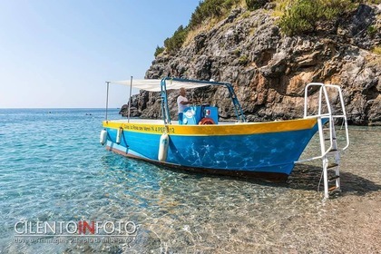 Rental Motorboat Motoscafo Adagropoli Di Luccia (1) Camerota