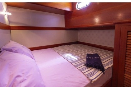 Évasion à Bodrum | Bateau Privé avec Équipage et Flybridge - Trawler