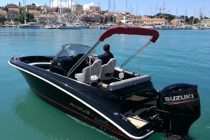 Charter Motorboat Remus 620  Black Line Trogir