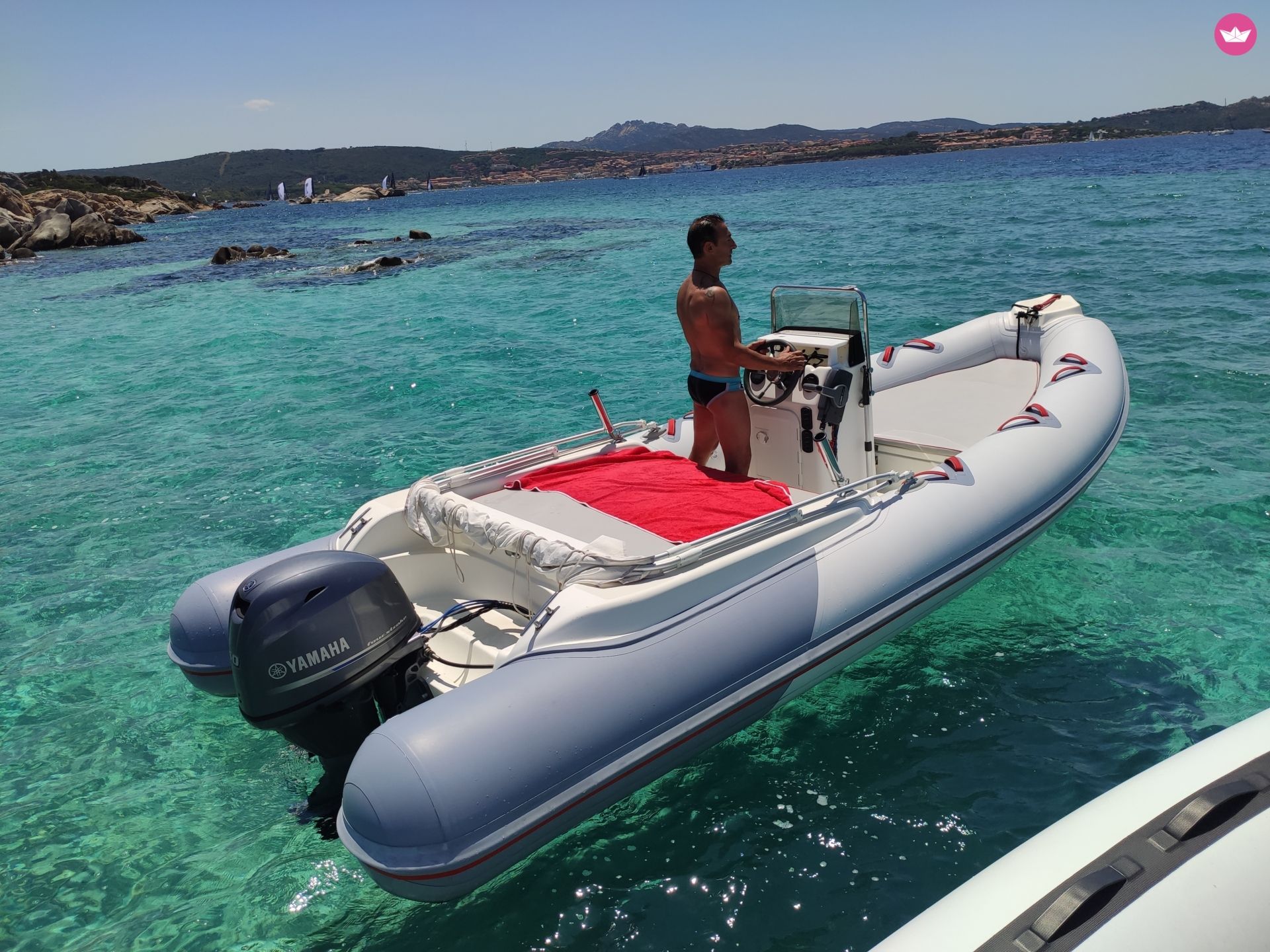 Bateau sans permis Ad Marine boat rental Original marine 40cv