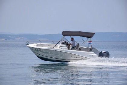 Charter Motorboat Jeanneau Cap Camarat 6.5 Cc Novi Vinodolski