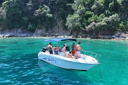 Alquiler Lancha Charter Saver 690 Sarandë