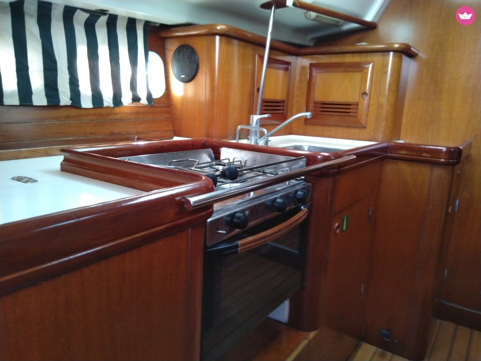 Charter sailboat in Athens  