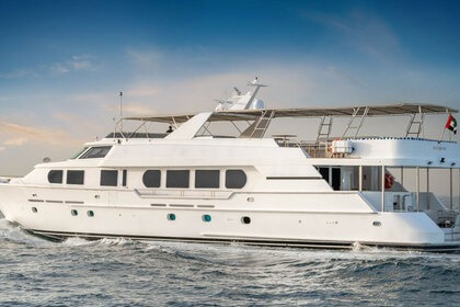 Hire Motor yacht Hatteras 118Ft Dubai