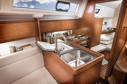 Verhuur Zeilboot Bavaria Yachtbau Bavaria Cruiser 34 Thalang District