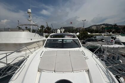 Location Yacht à moteur Sunseeker Portofino 48 Cannes