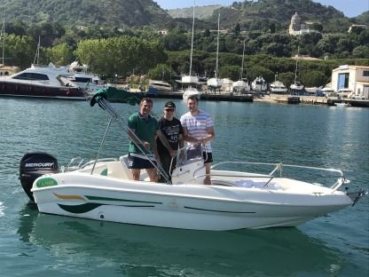 Charter Motorboat Ta.mare 550 Tropea