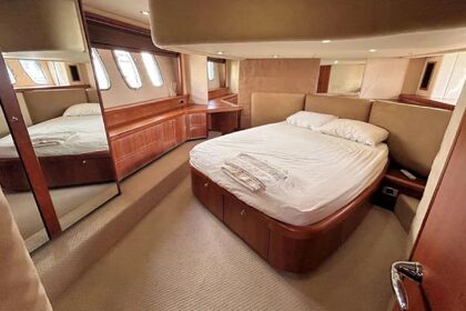 Private Yacht Tour Lake Garda – 16m Sunseeker with Skipper | Up to 9 Guests