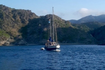 Alquiler Velero Siltala NAUTICAT Puerto de la Selva