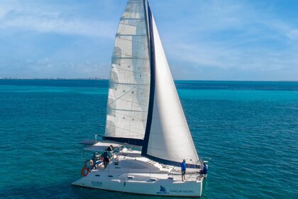 Rental Catamaran Fountaine Pajot Lucia 40 Cancún