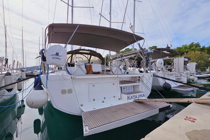 Charter Sailboat Dufour Dufour 460 Grand Large Rogoznica