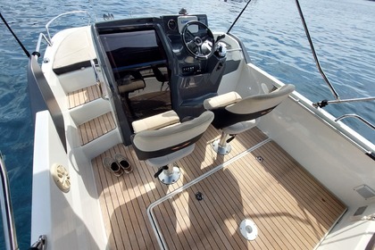 Beneteau Flyer 6.6 Sundeck,150 hp