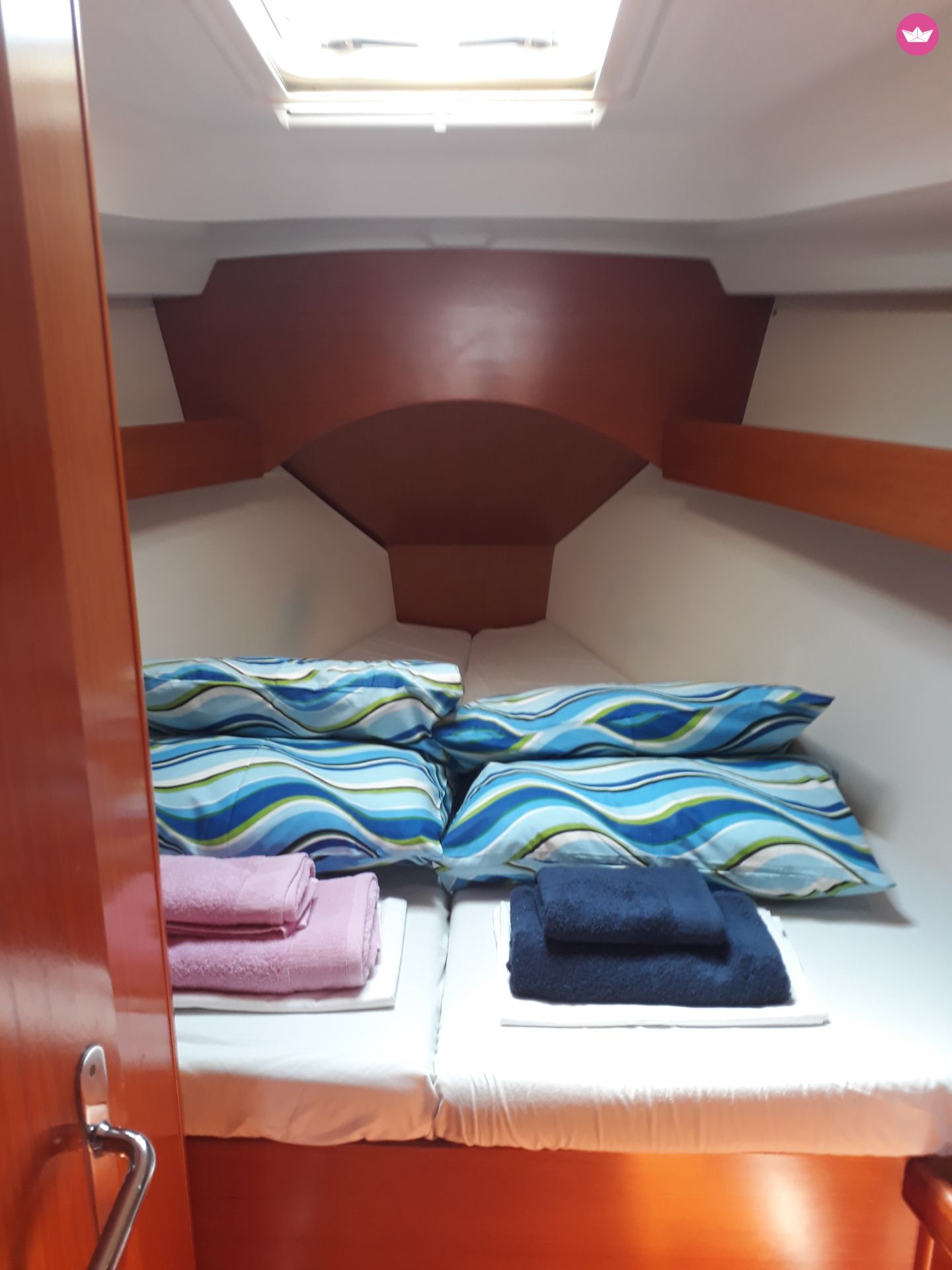 Sailboat Beneteau Cyclades 43.4 for rental