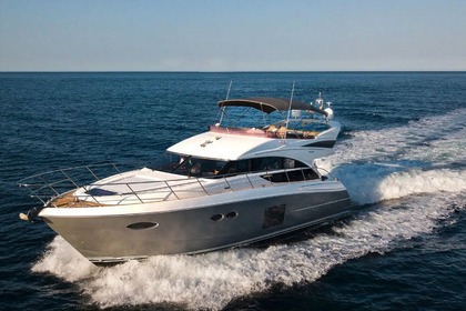 Hire Motorboat  Princess 52 Fly Arenzano