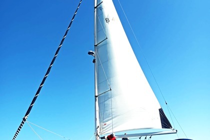 Escursione giornaliera in barca a vela a la maddalena