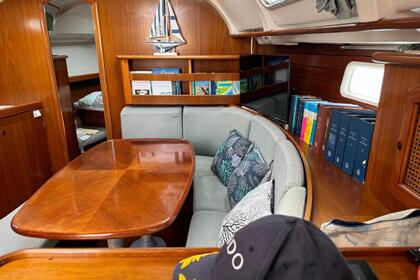 Beneteau Oceanis 381