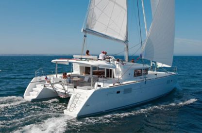 Charter Catamaran Lagoon 450 F Athens