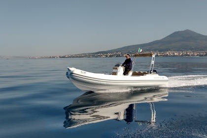 Bateau pneumatique Domar 6 mt CV40/60