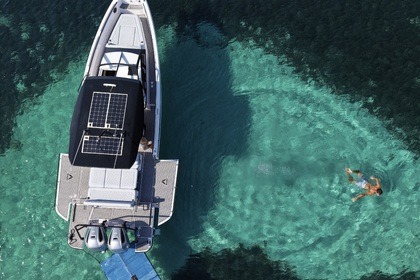 Hyra båt Motorbåt Virtue Yacht V10 Top Cannigione