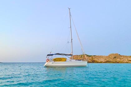 Rental Sailboat Bavaria 36 Menorca