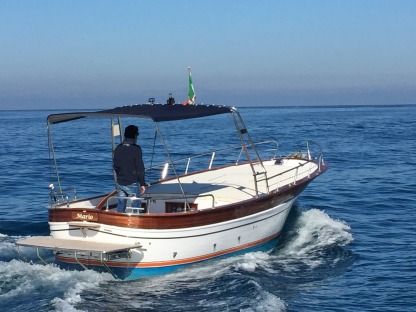 Location Bateau à moteur Aprea 750 Ischia Porto