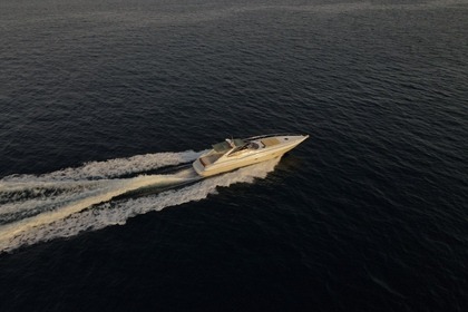 Hire Motorboat SUNSEEKER Superhawk 48 Golfe Juan