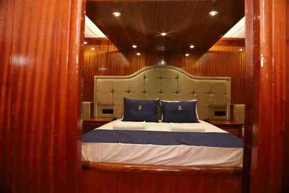 Ultra Luxury Comfortable Aegean Cruiser