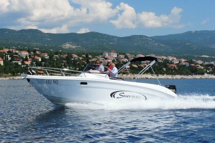 Hyra båt Motorbåt SAVER 750 WALKAROUND Novi Vinodolski