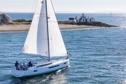 Rental Sailboat  Sun Odyssey 490 Keramoti