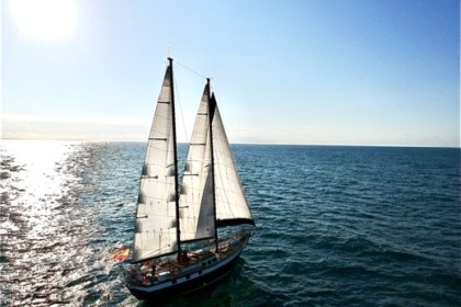 Charter Sailboat Belliure 50 Goleta Valencia